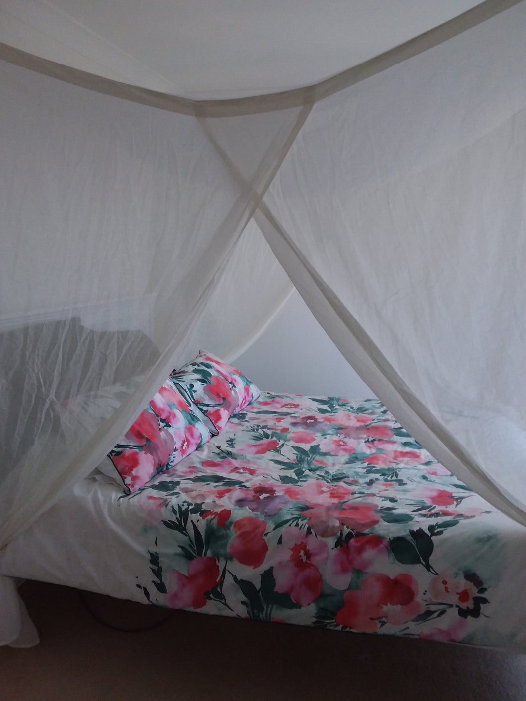 Shielding Bed Canopy - king single (made to order)